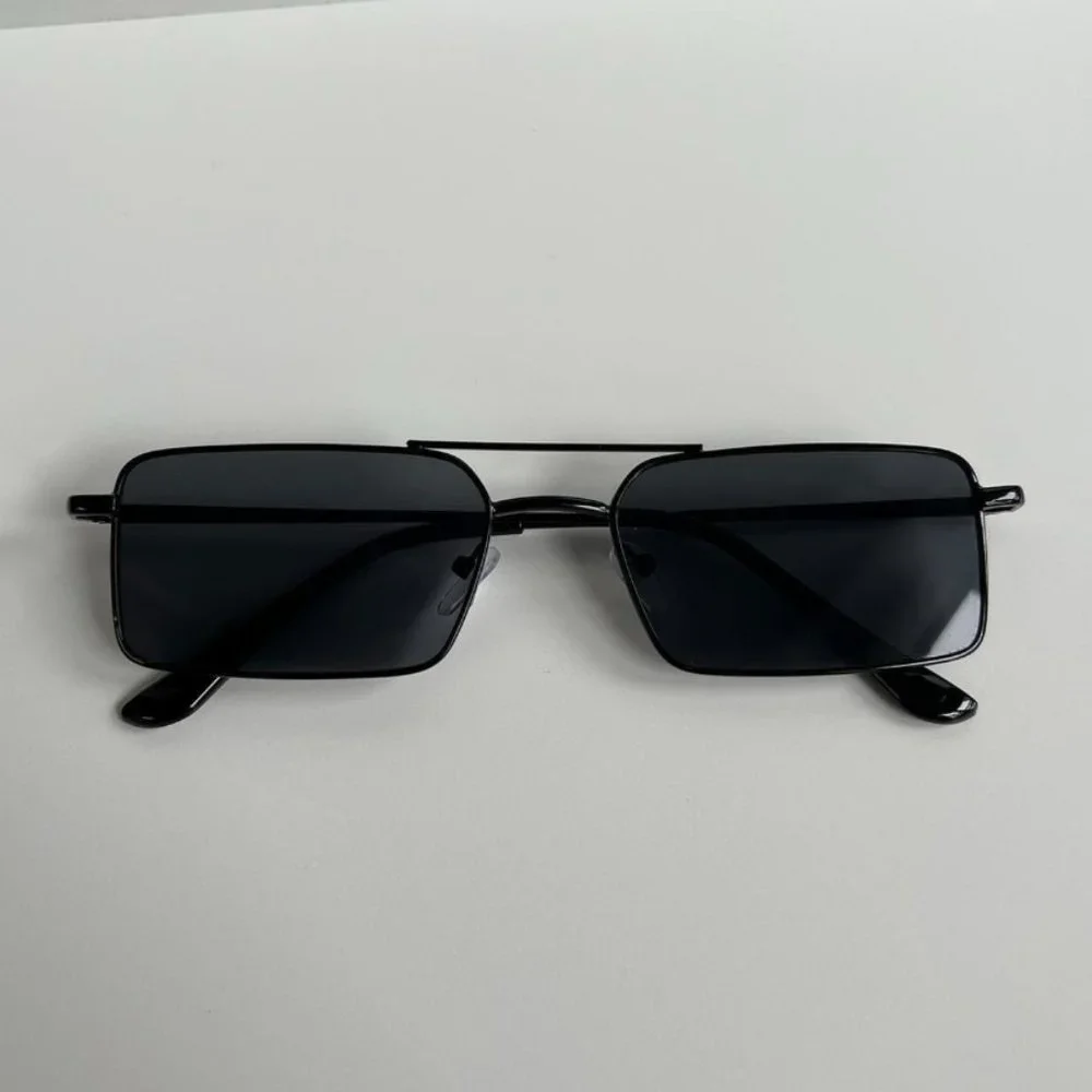 Vintage Y2K 90s 2000s slim square black trim sunglasses